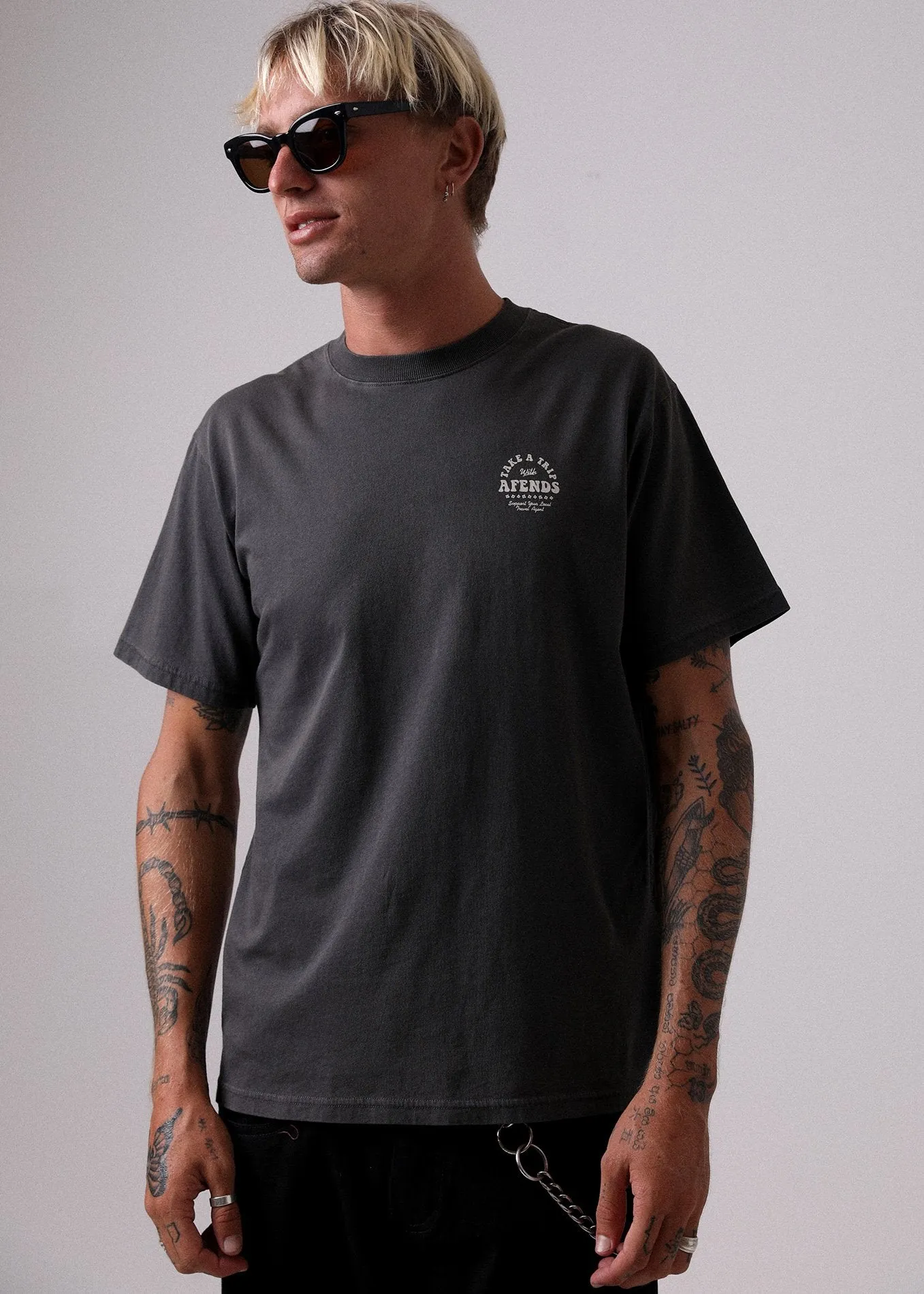 Afends Mens Trippin - Retro Fit Tee