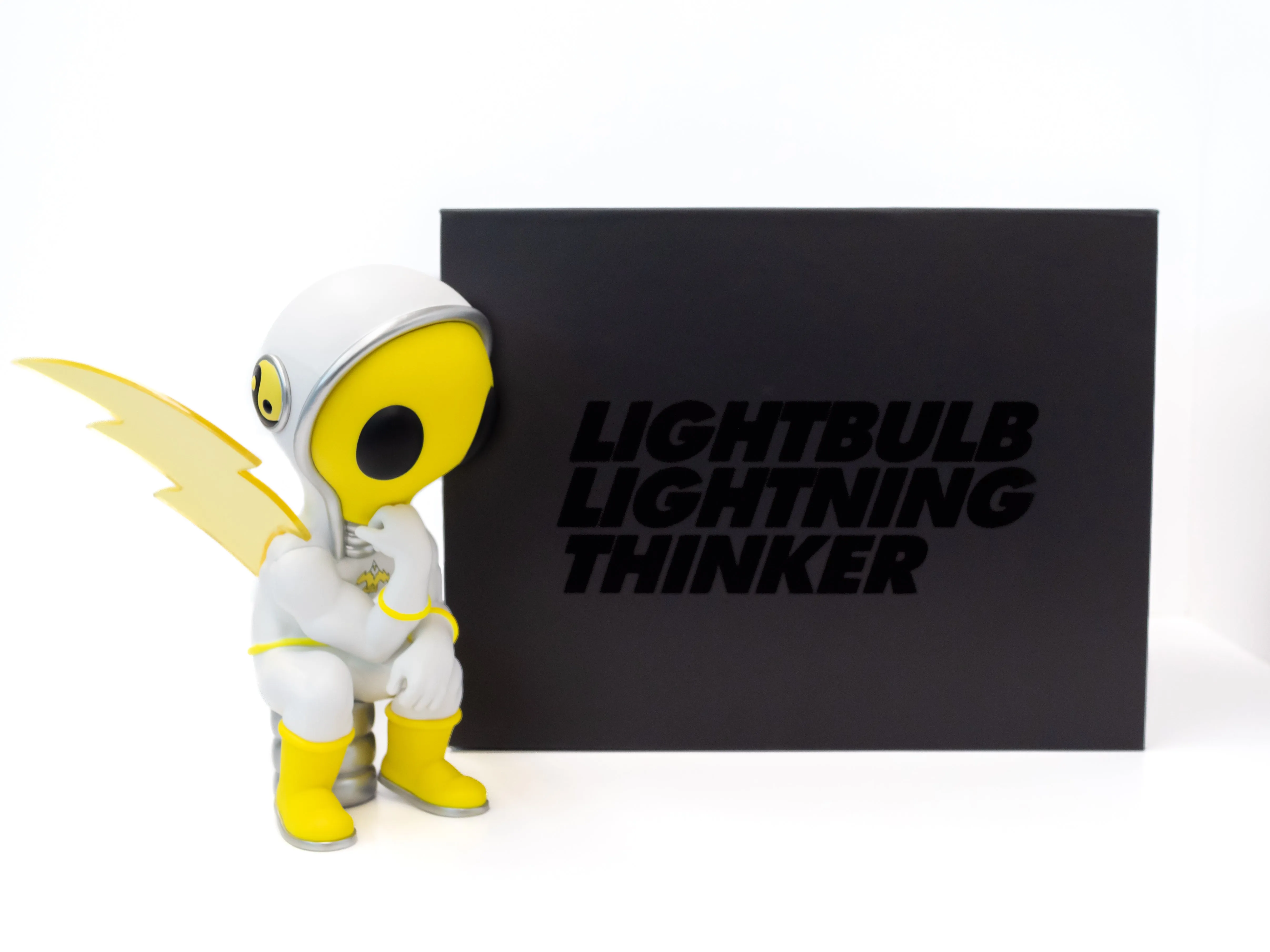 KD Lightbulb Thinker 12/77