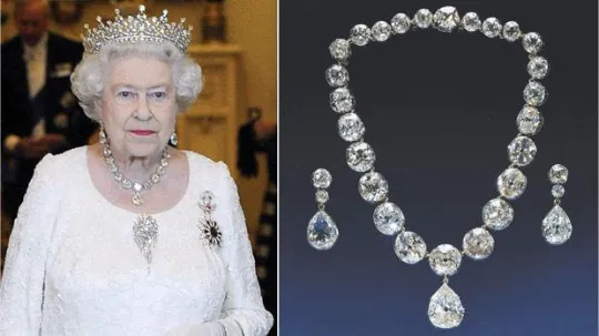 Queen Victoria's Diamond Collet Necklace with Teardrop