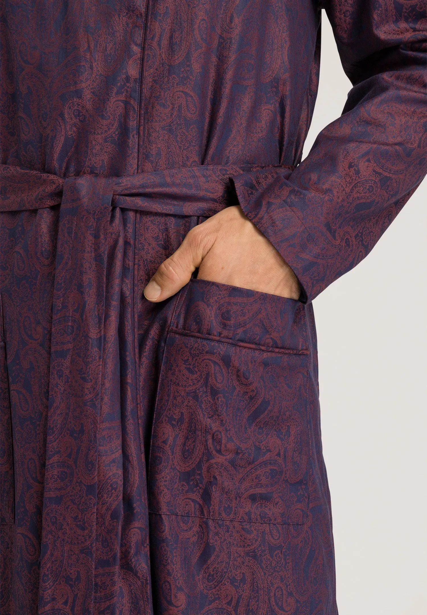 Selection Robe | Traditional Paisley 75093-2387